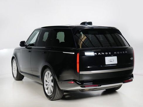 Used 2023 Land Rover Range Rover SE AWD/4WD image 32
