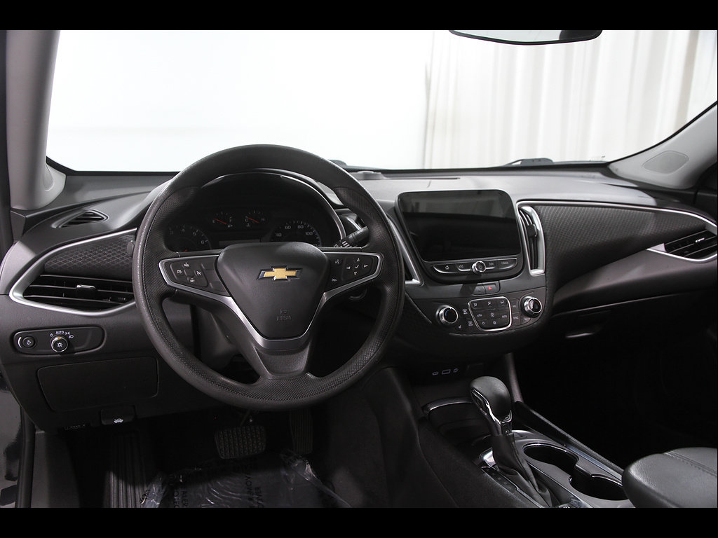 Used 2022 Chevrolet Malibu LT FWD image 6