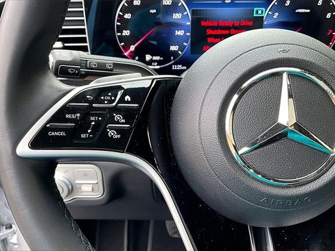 Certified 2025 Mercedes-Benz GLE 350 4MATIC image 20
