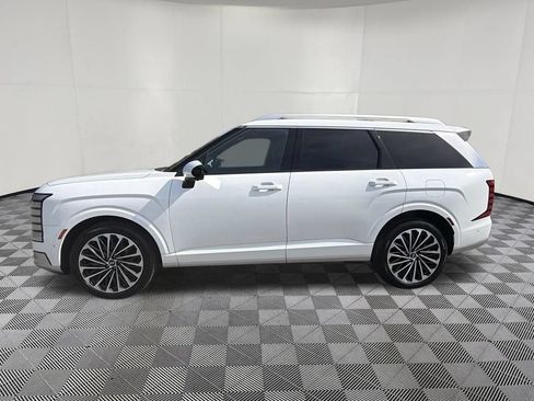 Used 2026 Hyundai Palisade Calligraphy AWD/4WD image 2