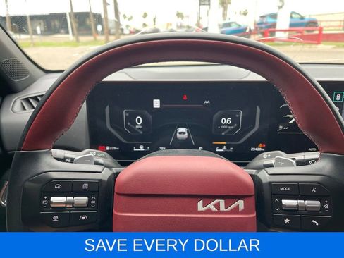 Used 2025 Kia K4 GT-Line w/ GT-Line Premium Package FWD image 8