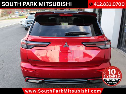 New 2026 Mitsubishi Outlander AWD image 8