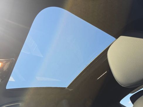 New 2026 Mercedes-Benz GLC 300 4MATIC image 3