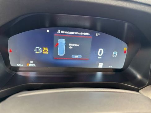 Used 2026 Ford Explorer Active w/ Active Comfort Package image 4