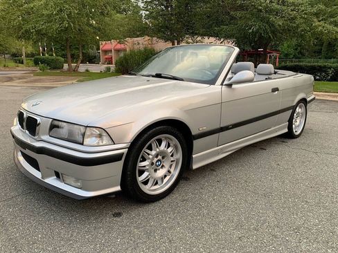 Used 1999 BMW M3 Convertible RWD image 5