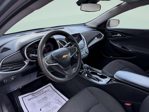 Used 2023 Chevrolet Malibu LS FWD image 12