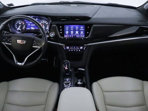 Used 2023 Cadillac XT6 Sport w/ Technology Package image 31