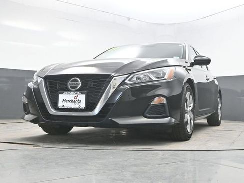 Used 2020 Nissan Altima 2.5 S FWD image 31