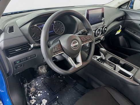 Certified 2025 Nissan Sentra SV image 15