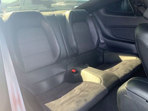 Used 2020 Ford Mustang GT Premium w/ Carbon Sport Interior Package image 12