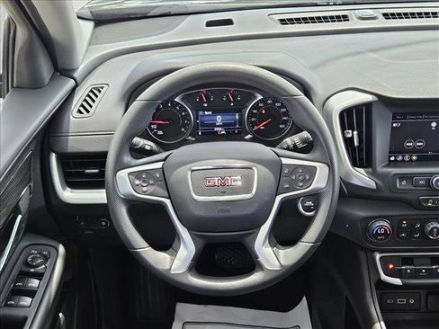 Used 2024 GMC Terrain SLE w/ Driver Convenience Package AWD/4WD image 18