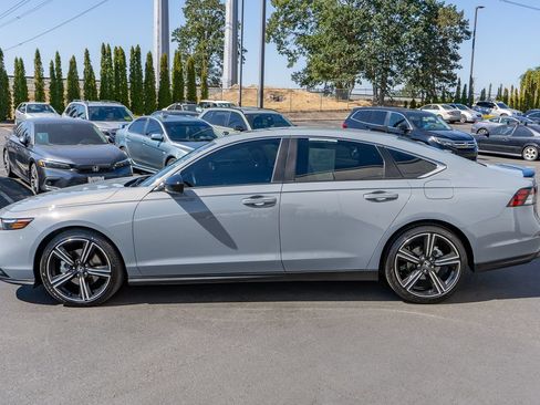Certified 2025 Honda Accord Sport image 8