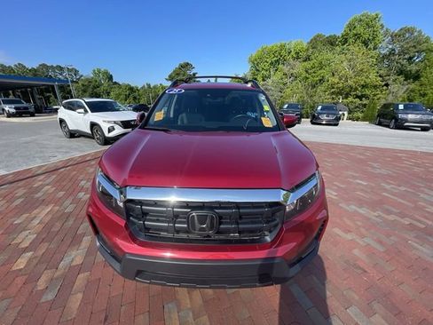 Certified 2025 Honda Ridgeline RTL image 2