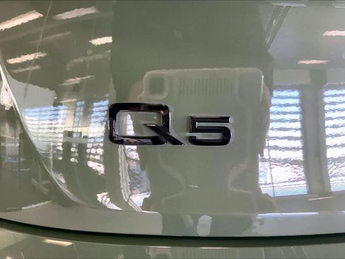 Used 2025 Audi Q5 2.0T Premium Plus image 7