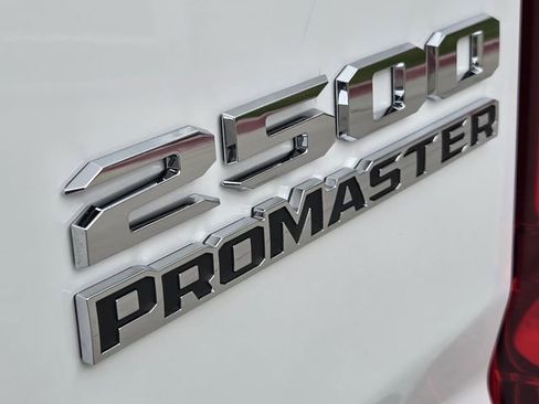 Used 2026 RAM ProMaster 2500 w/ Convenience Group FWD image 10