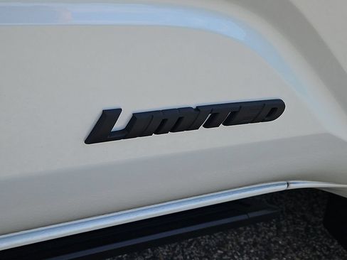 New 2026 Toyota Tacoma Limited AWD/4WD image 4