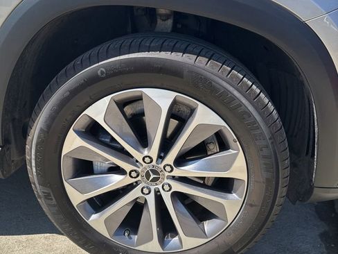 Certified 2023 Mercedes-Benz GLE 350 GLE 350 w/ Premium Package image 2