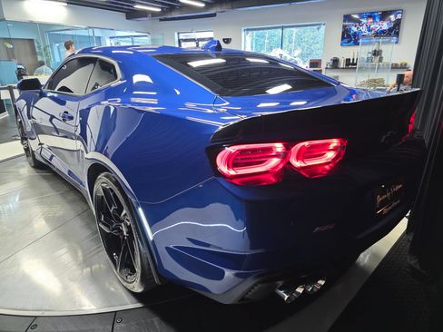 Used 2023 Chevrolet Camaro SS RWD image 13
