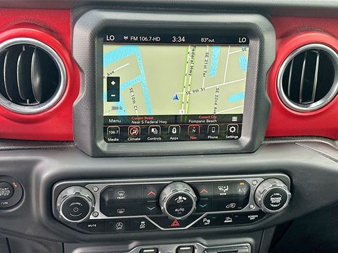 Used 2021 Jeep Gladiator Rubicon image 14