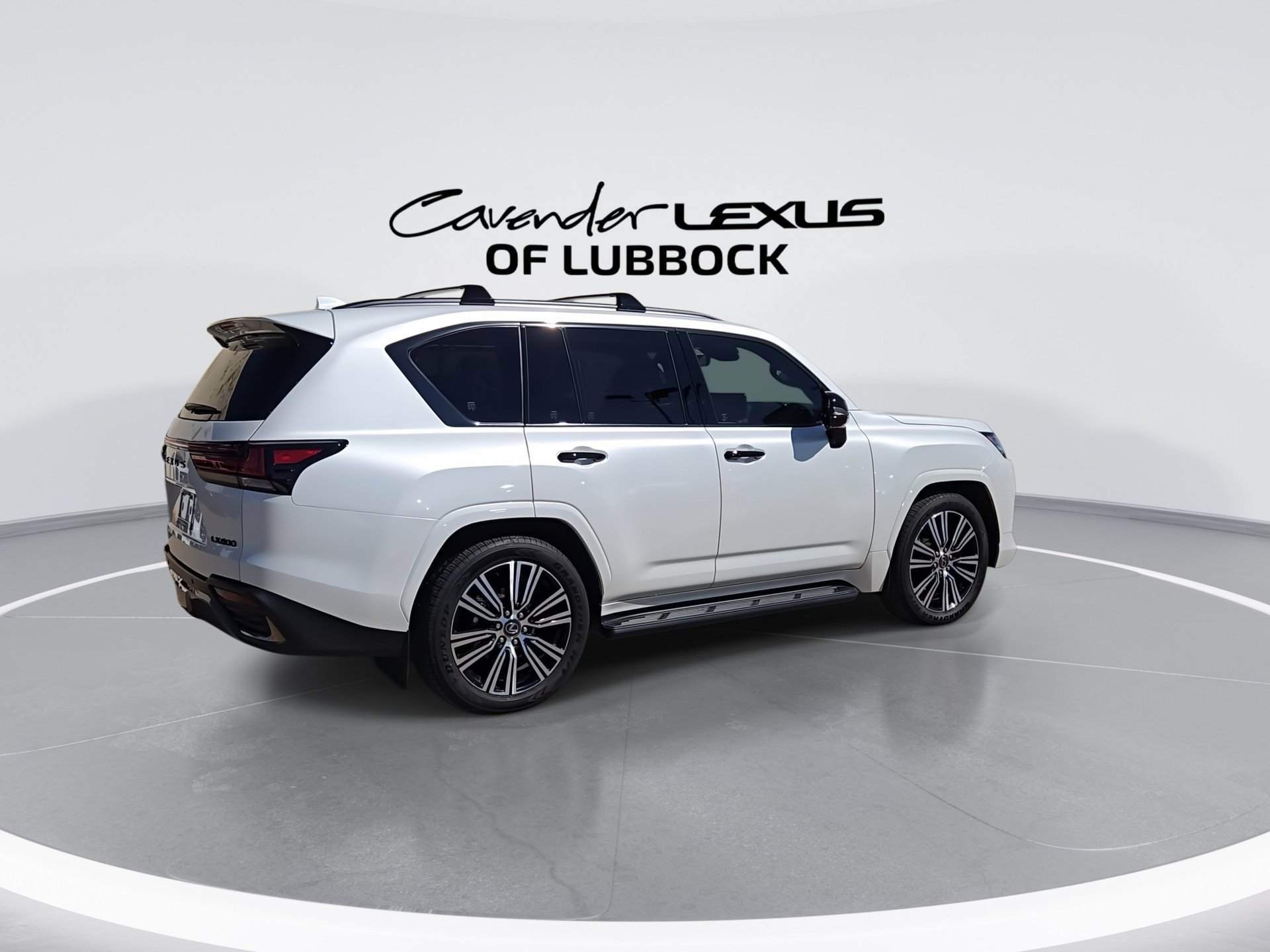 Used 2026 Lexus LX 600 4WD w/ Appearance Package image 8