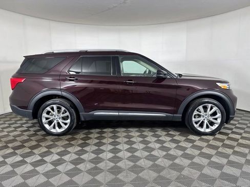 Certified 2023 Ford Explorer Platinum w/ Technology Package AWD/4WD image 2