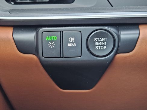 Certified 2025 Porsche 911 Targa 4 GTS image 22