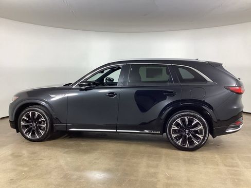 Used 2026 MAZDA CX-90 3.3 Turbo S w/ Premium Plus AWD/4WD image 4