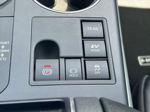 Certified 2026 Toyota Highlander XLE AWD/4WD image 33