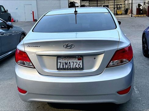 Used 2017 Hyundai Accent SE FWD image 5