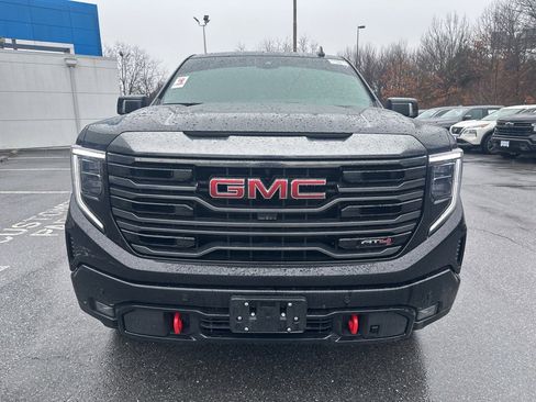 Used 2023 GMC Sierra 1500 AT4 w/ AT4 Preferred Package image 2