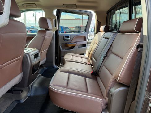 Used 2016 Chevrolet Silverado 1500 High Country w/ High Country Premium Package image 14