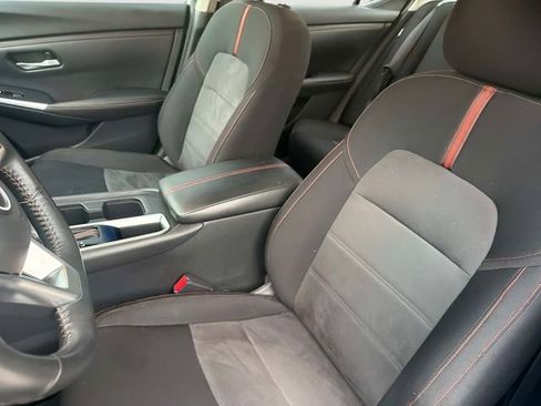 Used 2024 Nissan Sentra SR FWD image 20