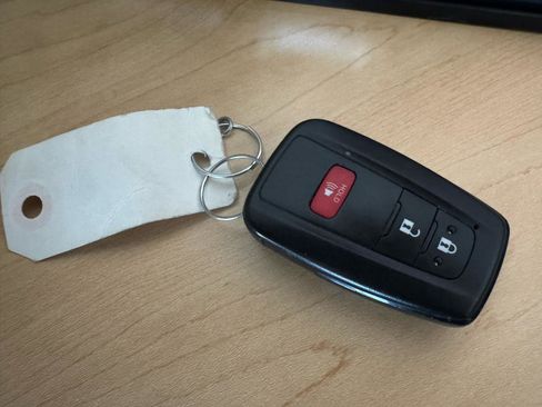 Used 2020 Toyota Corolla XSE image 53