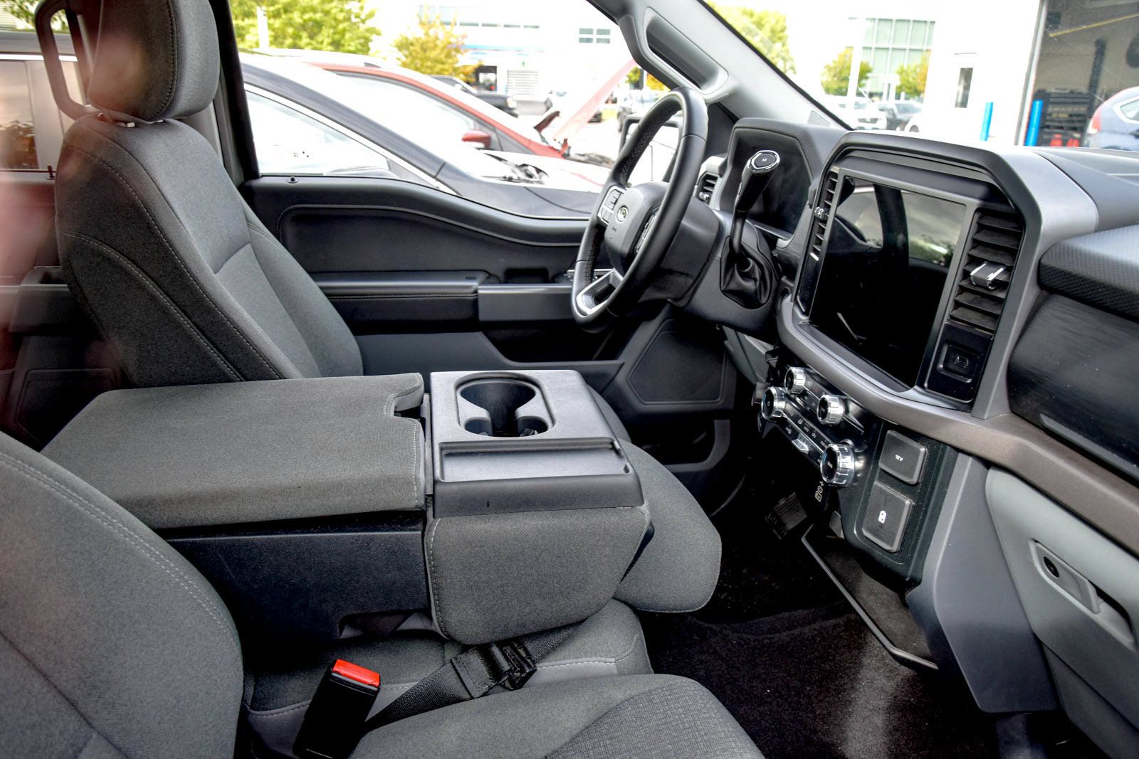 Used 2025 Ford F150 XLT w/ Equipment Group 301A Standard AWD/4WD image 7
