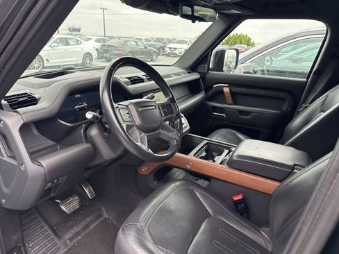 Used 2021 Land Rover Defender 110 X AWD/4WD image 5
