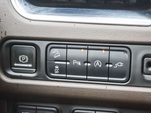 Used 2021 Chevrolet Tahoe Z71 image 53