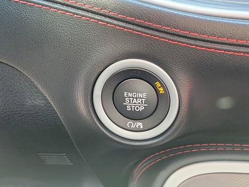 Used 2022 Dodge Challenger R/T Scat Pack RWD image 16