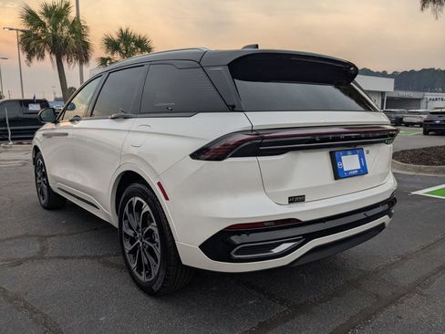 New 2026 Lincoln Nautilus Reserve AWD/4WD image 6