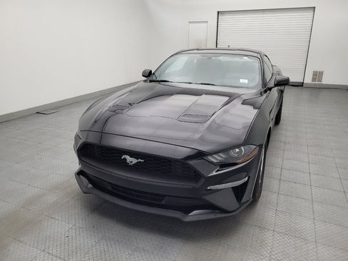 Used 2020 Ford Mustang Coupe RWD image 15