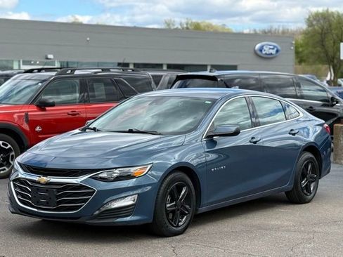 Used 2024 Chevrolet Malibu LT FWD image 33