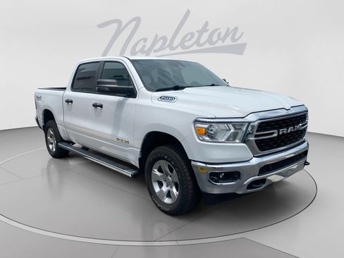 Used 2024 RAM 1500 Big Horn AWD/4WD image 8
