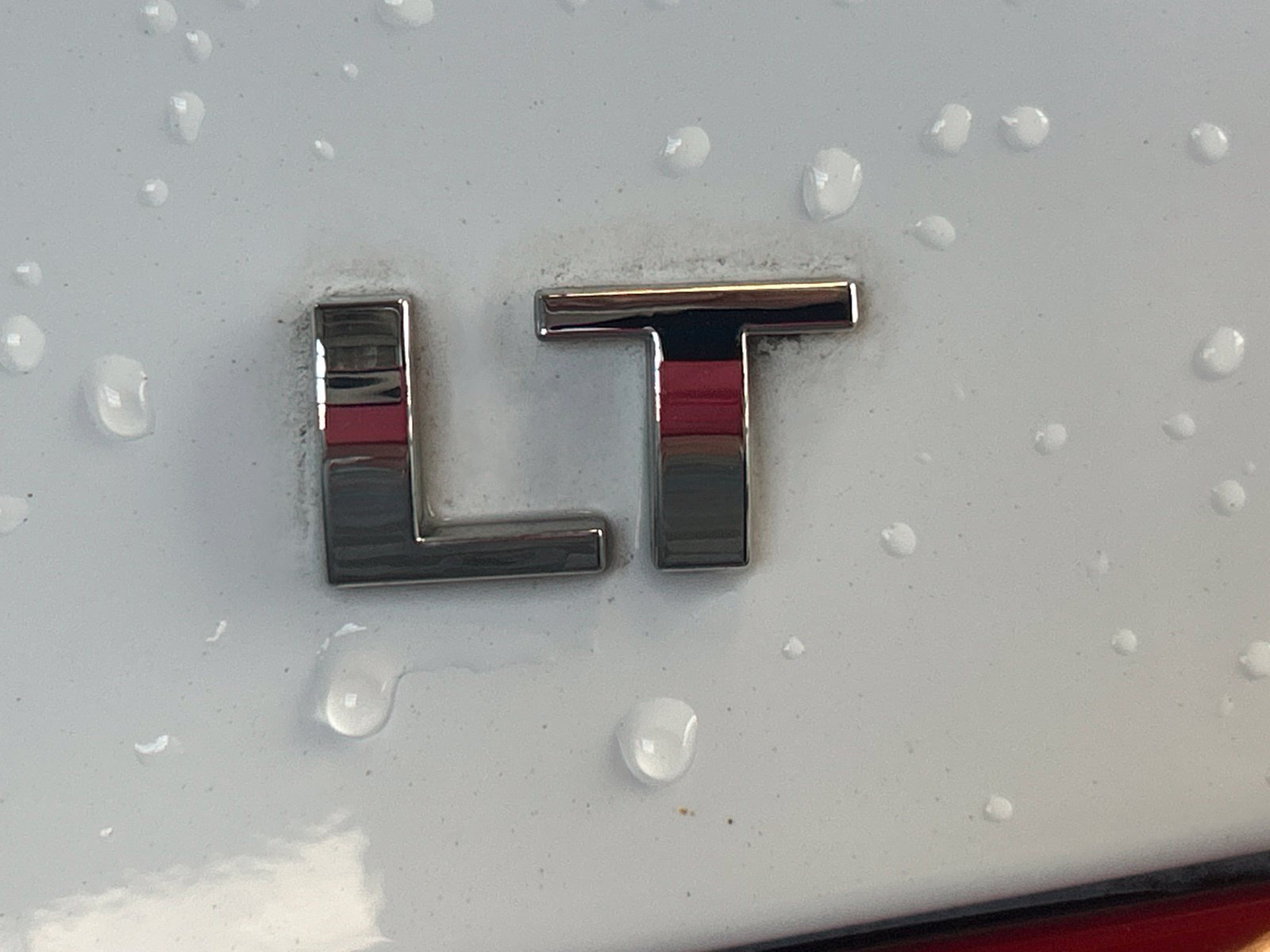 Used 2018 Chevrolet Malibu LT FWD image 7