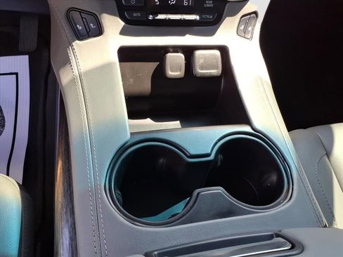 Used 2020 Chevrolet Tahoe LT image 26