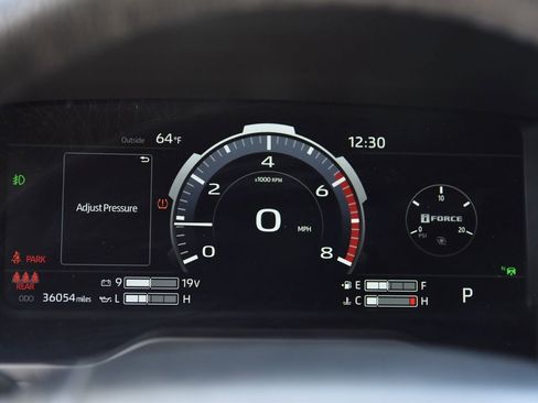 Used 2023 Toyota Tundra Platinum w/ Advanced Package image 26