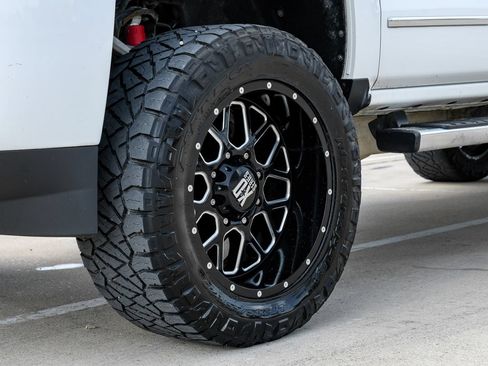 Used 2016 Chevrolet Silverado 2500 LTZ w/ Duramax Plus Package AWD/4WD image 65