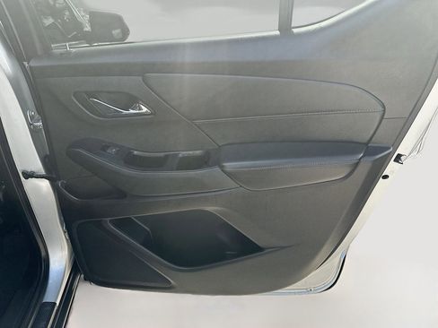 Used 2019 Chevrolet Traverse LS image 29