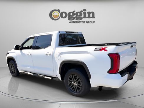 Used 2023 Toyota Tundra SR5 image 8