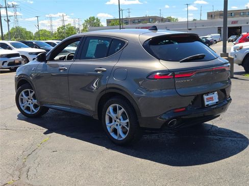 Used 2024 Dodge Hornet R/T AWD/4WD image 16
