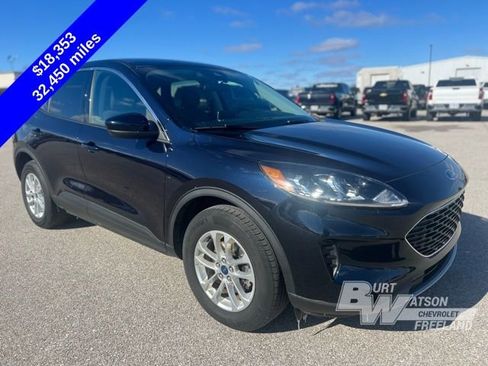 Used 2021 Ford Escape SE image 7