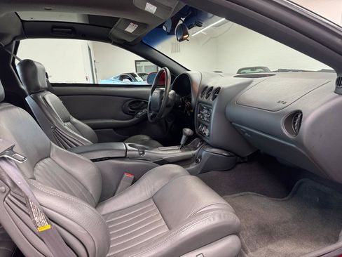 Used 1998 Pontiac Firebird Formula RWD image 15